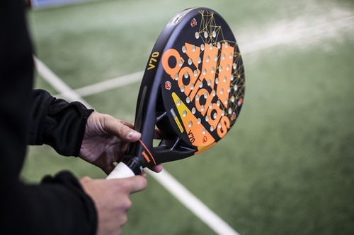 Utöva bollsporter utomhus